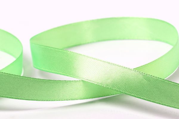 Лента атласная 1-сторонняя 12.0 мм / 33±2 метра, 091 св.салатовый, Gamma
