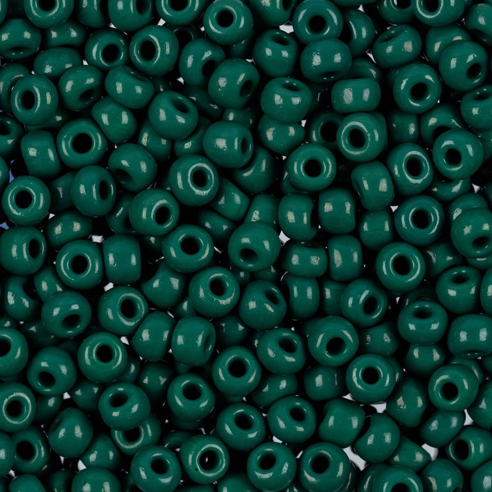 Бисер Preciosa круглый 05/0, 4.5 мм, 50 г, 53270 т.зеленый, 311-19001