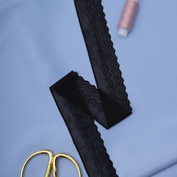 Кружево эластичное (стрейч) 42 мм / 22.86 метра, черный, 3AR2758