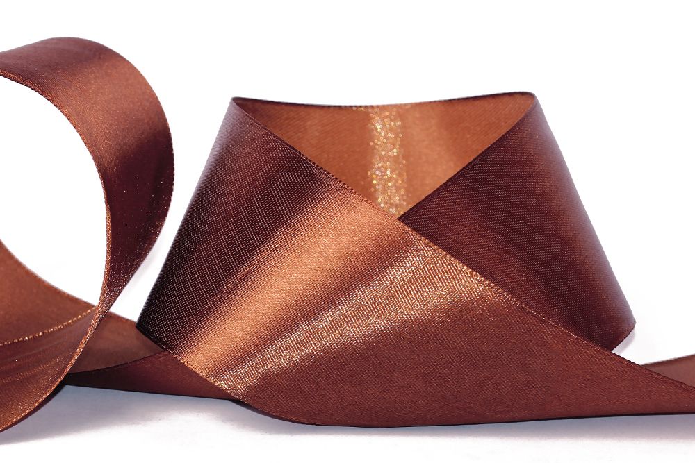 Лента атласная 1-сторонняя 50.0 мм / 33±2 метра, №100 т.коричневый, в термоплёнке, Gamma