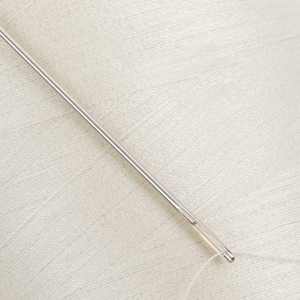 Нитки универсальные Gamma 50/2, 4570 м (5000 ярд) / 1 кат., 127 кремовый