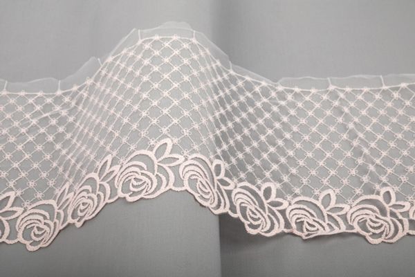 Кружево на сетке широкое 190 мм / 10 м, нежно-розовый, Blitz BLKM-19001