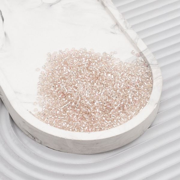 Бисер Astra&Craft 11/0 (2.1 мм), 200 г (10х20 г), цв. 1101 бежево-розовый/прозр.серебрист.центр (круг.отв.)