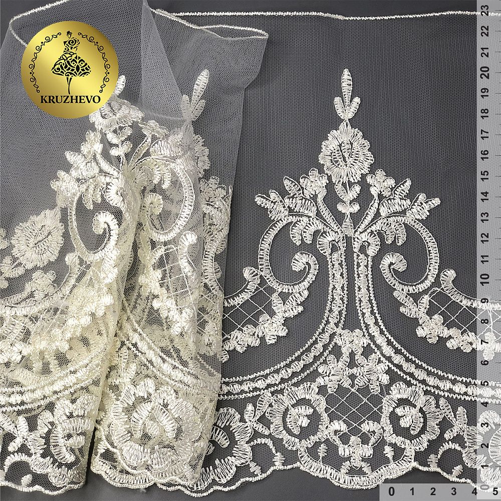Кружево на сетке широкое 230 мм, диз. 232, цв.W1515 молочный уп. 13.71 м, Kruzhevo