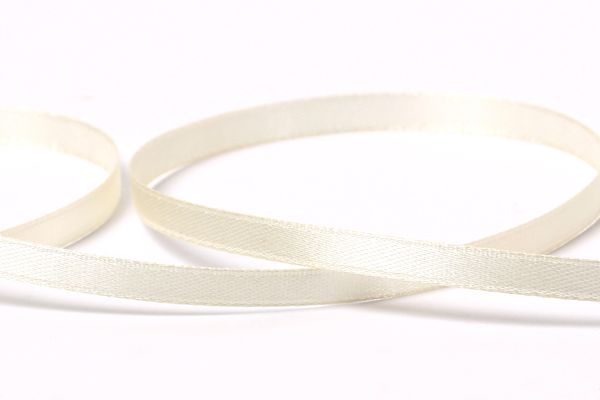 Лента атласная 1-сторонняя 6.0 мм / 33±2 метра, №008 кремовый, Blitz
