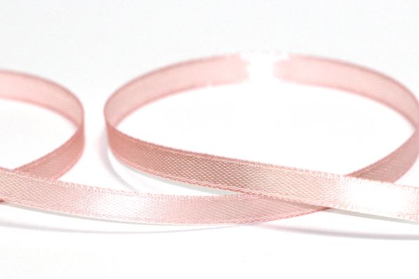 Лента атласная 1-сторонняя 6.0 мм / 33±2 метра, №068 бл.-розовый, в термоплёнке, Gamma