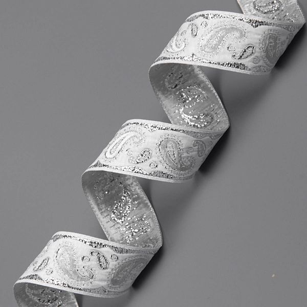 Лента (тесьма) жаккардовая 22.0 мм / 10±0.5 метров, Пейсли, 22807 белый/серебро