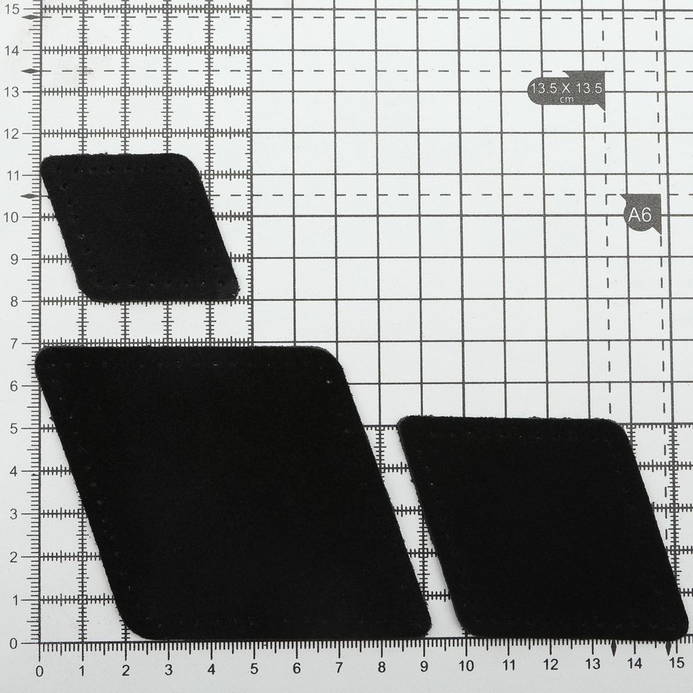 Набор заплаток пришивных из замши, ромб 4х5,6см, 6х8,4см, 8х11,2см, с перфорацией, 3 шт (20 черный), 59405