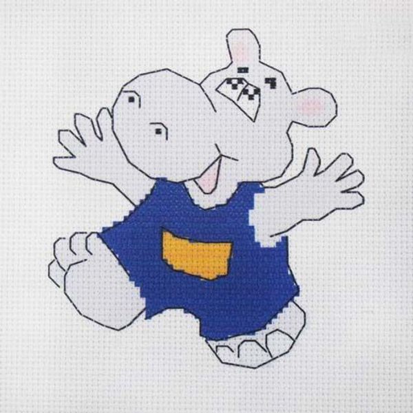 Набор для вышивания нитками Hobby&Pro Kids, Бегемотик 19х19см