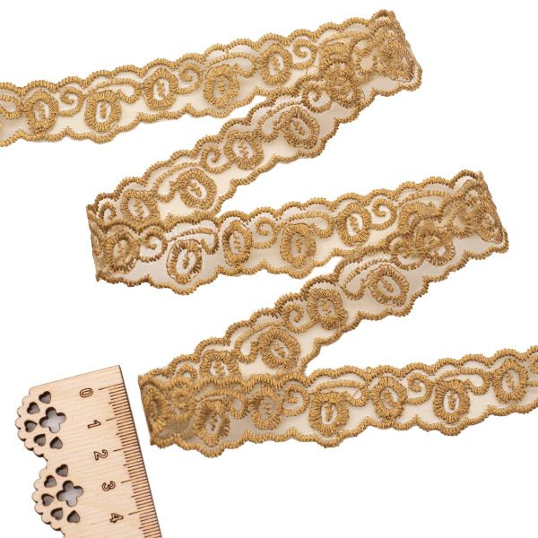 Кружево на сетке 23 мм, 6,8 м (±4 см), 102 бежевый