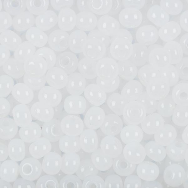 Бисер Preciosa 3/0 (5.5 мм), 50 г, 02090 белый, 311-19001