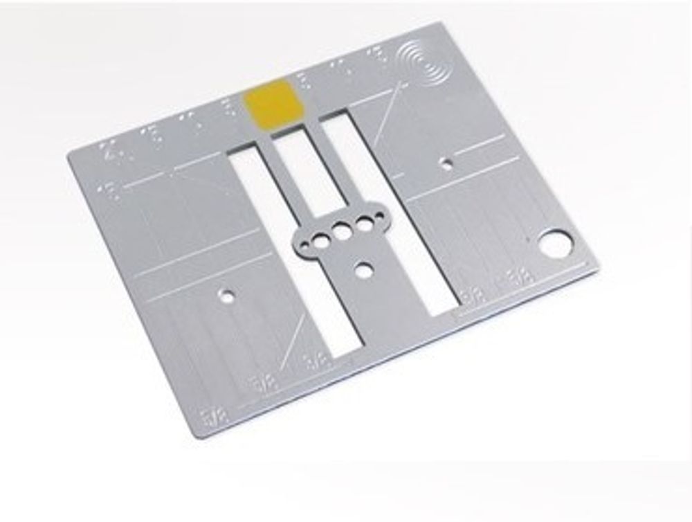 Пластина игольная для иглопробивного устройства, 033 690 70 00, Bernina, 1 шт Пластина игольная для иглопробивного устройства, 033 690 70 00, Bernina, 1 шт