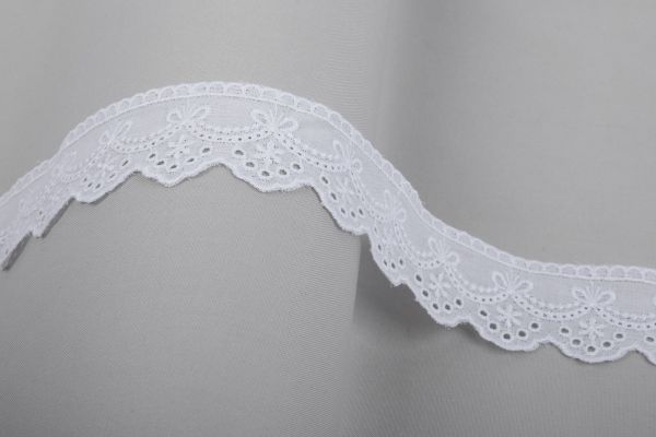 Кружево шитьё 38 мм / 10 м, белый, Gamma GYEM-4801