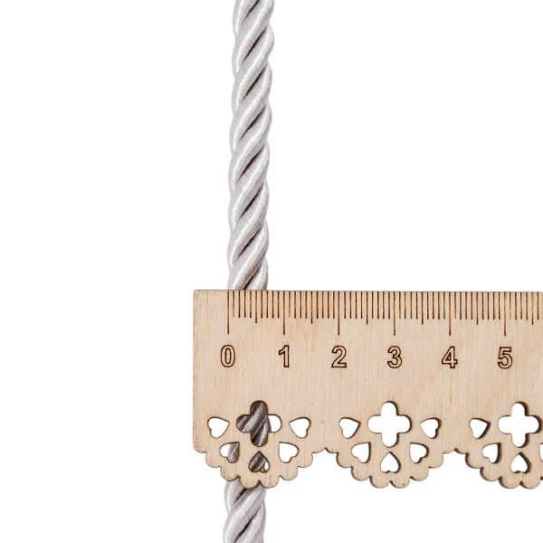 Шнур витой 8мм / 18,29м, 152 серебро