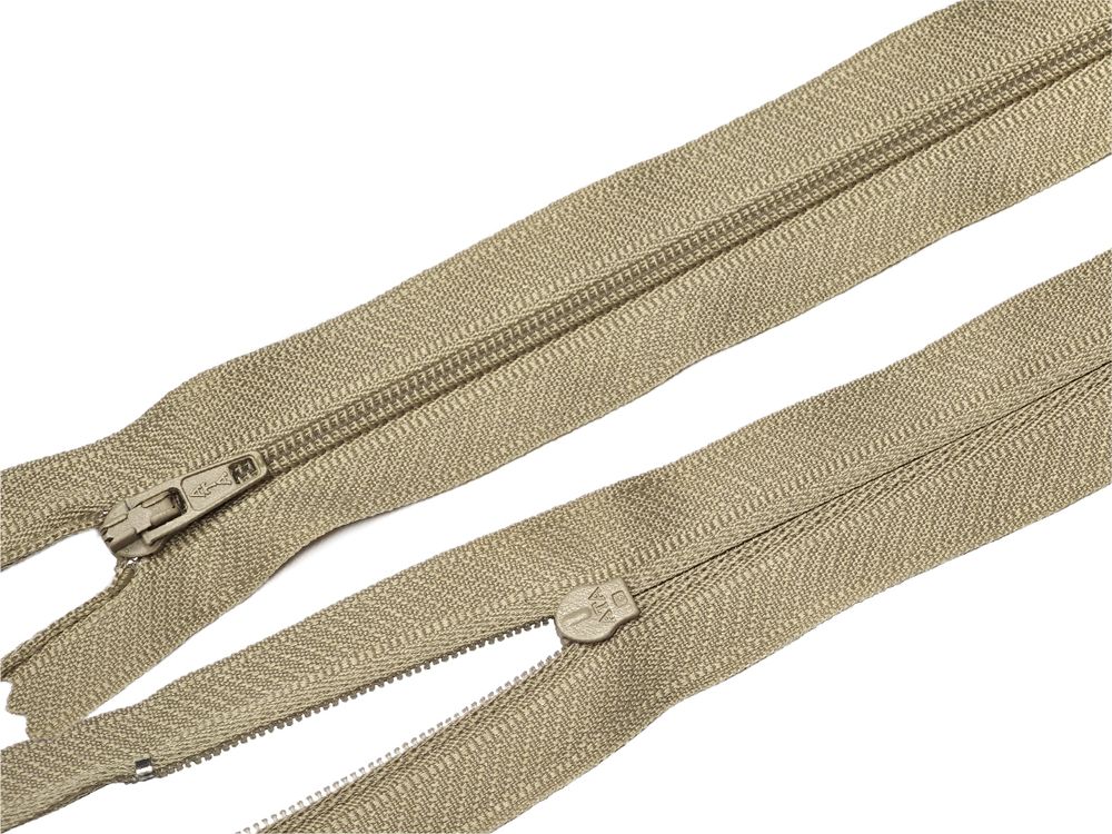 Молния спираль (витая) (цв.SBS) брючная Т3 (3 мм) 1 зам., н/раз., 20 см, автомат, S-573 бежевый, уп.100 шт