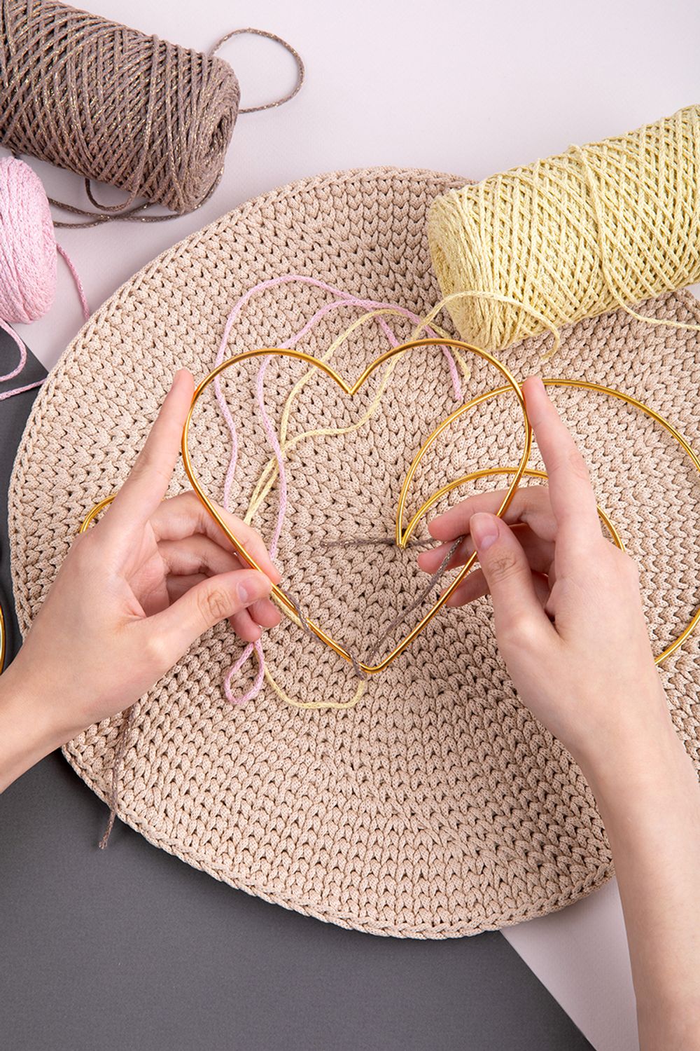 Каркас для рукоделия сердце (заготовка) сталь металл, под золото, Gamma RKH-030