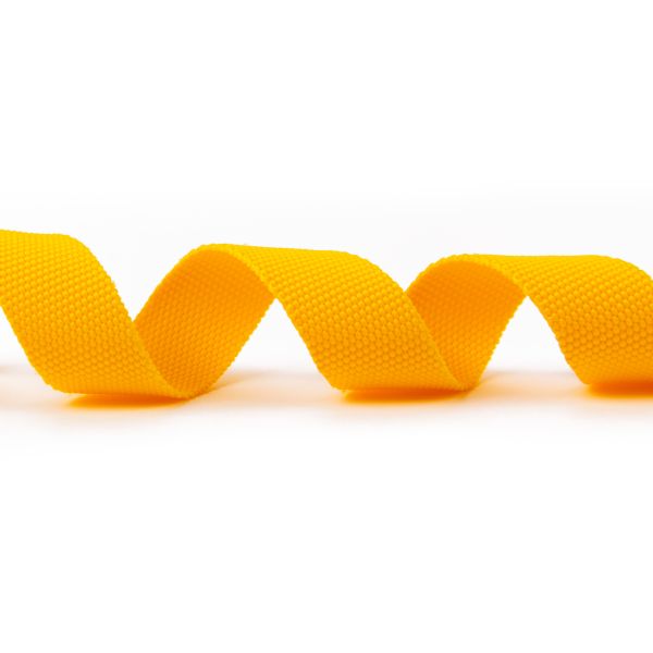 Стропа (ременная лента) 20 мм / 50 метров, толщ. 1.1 мм, [10 г/пог.м], 100% п/п, 1015 желтый, Gamma G-20 ЦВ