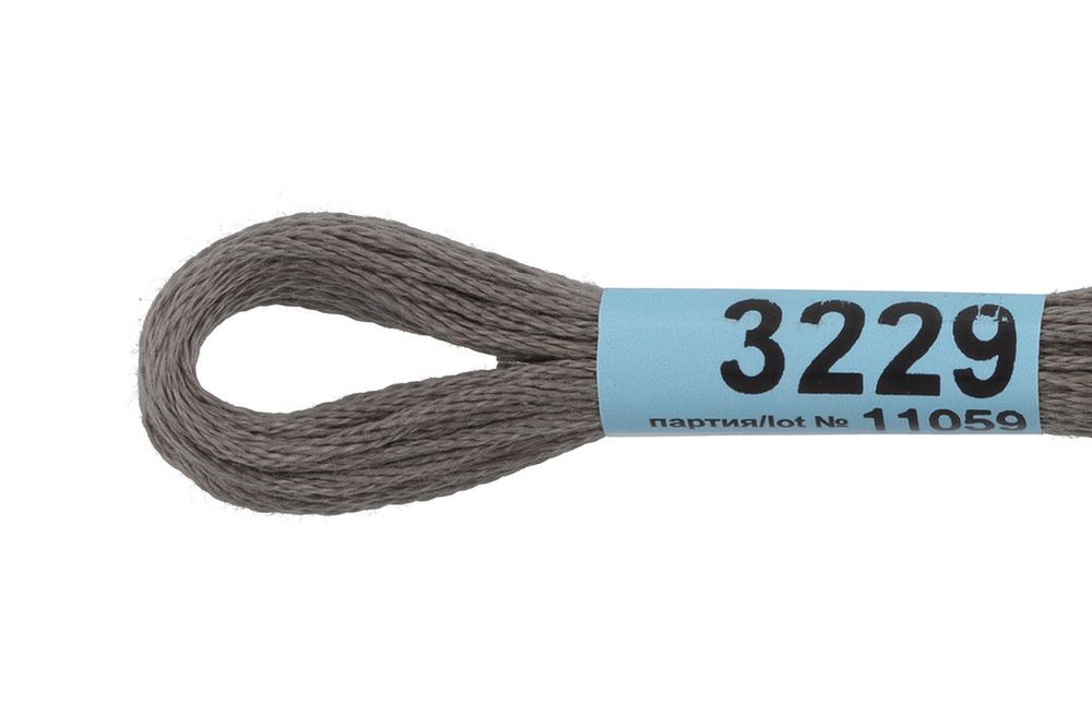 Мулине Gamma 100% хлопок, цв.3229 т.серый, 24 мотка по 8 метров