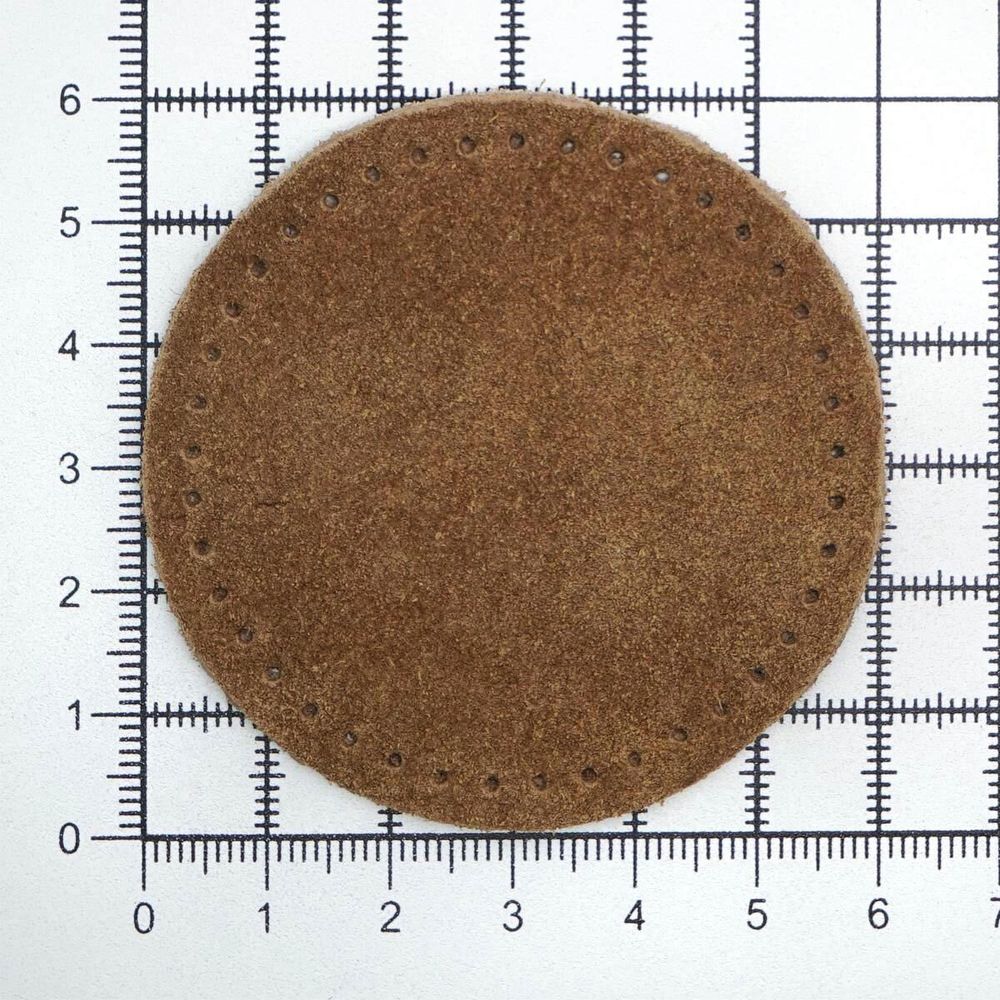 Заплатки пришивные из замши, круг ⌀6см с перфорацией, 2 шт, 100% кожа, 32 кэмел, 59111