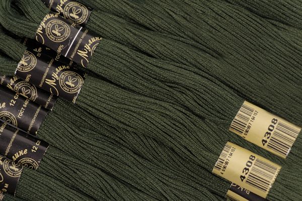 Мулине Ideal ТВ, 24 мотка по 8 метров, цв. 373