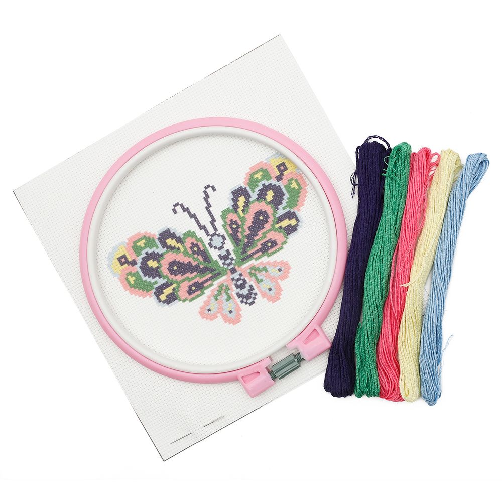 Набор для вышивания нитками Hobby&Pro Kids, Бабочка 19х19см
