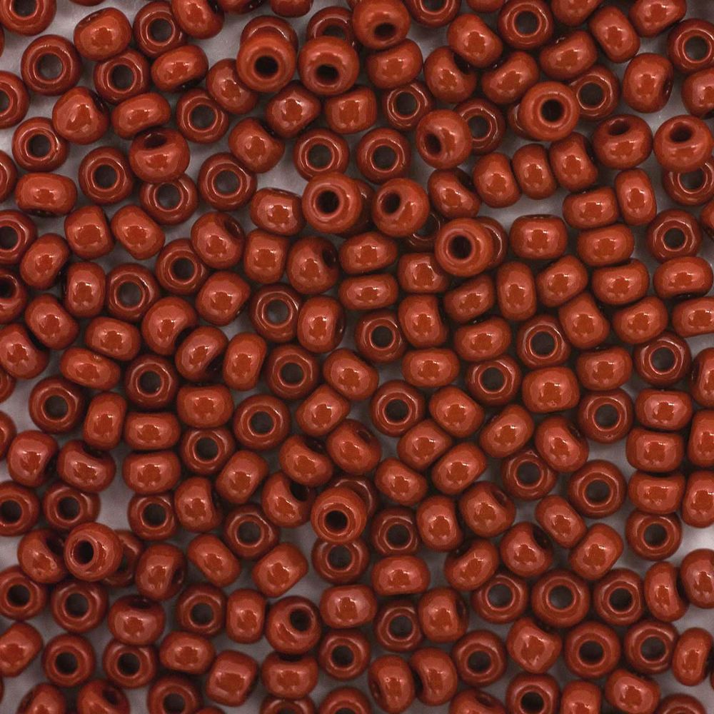 Бисер Preciosa непрозрачный 10/0 (2.3 мм), круг.отв., 50г, (13600)