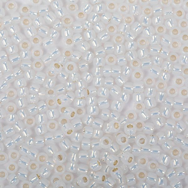 Бисер Toho 11/0 круглый 2.2 мм, 25 г (5х5 г), 2100 молочно-белый