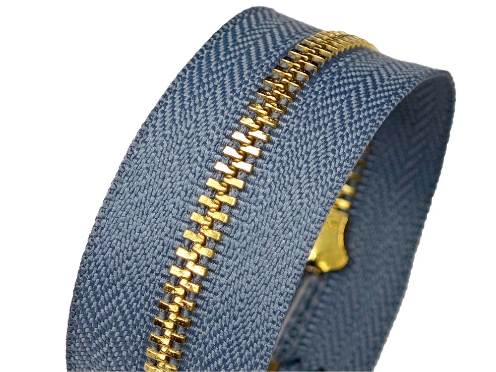 Молния металл (цв.SBS) джинсовая Т4 (4 мм) 1 зам., н/раз., 18 см, S-311 серо-голубой (звено: золото), уп.100 шт