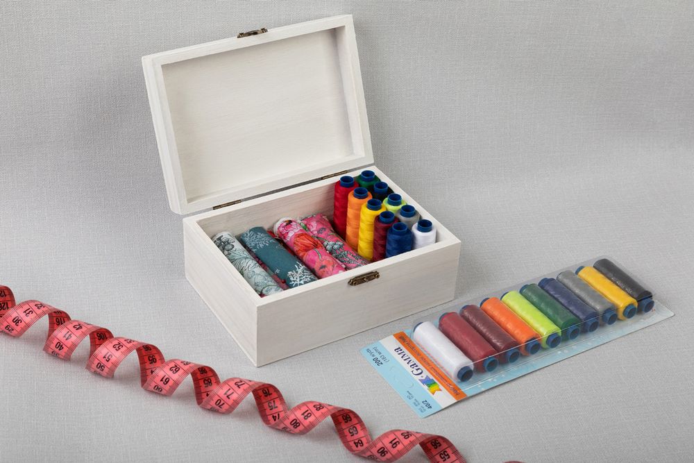 Нитки швейные бытовые Gamma 40/2, 183 м / 10 кат, ассорти 08