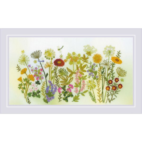 Набор для вышивания нитками Риолис РТ-0104, Разнотравье 40х22 см