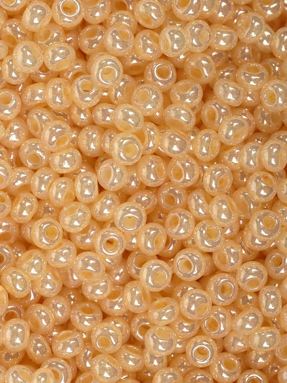 Бисер Preciosa 10/0 (2.3 мм), 50 г, Shell цв. 47185/331-19001