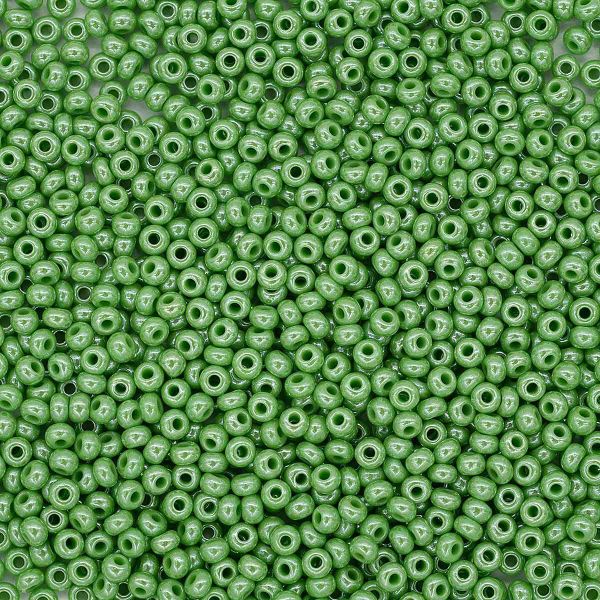 Бисер Preciosa 10/0 (2.3 мм), 100 г (5х20 г), непрозрачный с жемчужным покрытием, цв. 58230