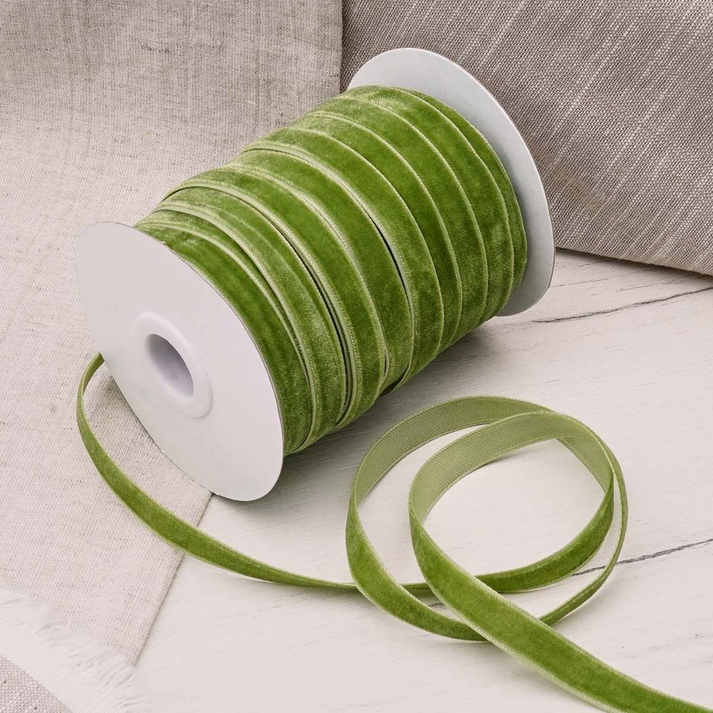 Лента бархатная (тесьма) 09.0 мм / 32.9±2 метров, 0081-1006, 158 зеленый