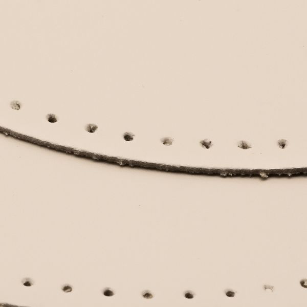 Заплатки пришивные из кожи, овал 8х10,9см с перфорацией, 2 шт, 100% кожа, 06 бежевый, 9124