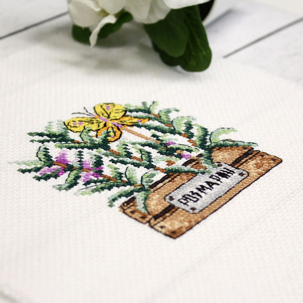 Набор для вышивания МП Студия Розмарин 9х10см, М-639