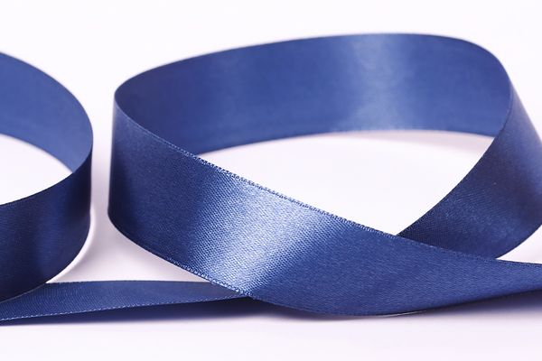 Лента атласная 1-сторонняя 25.0 мм / 33±2 метра, 136 св.синий, Gamma