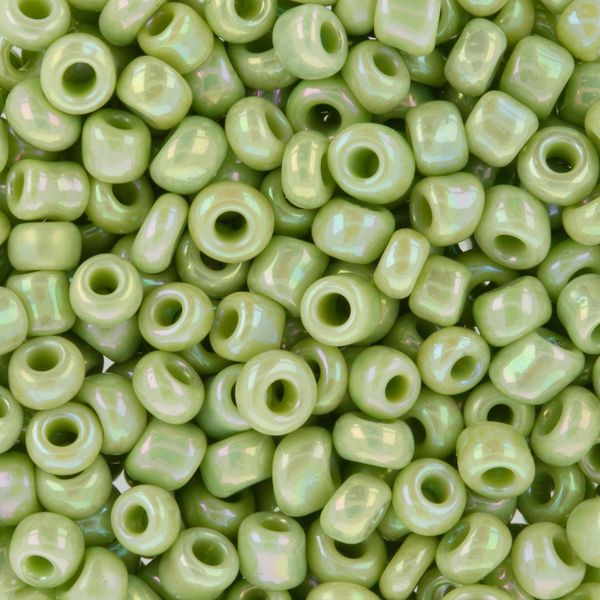 Бисер Zlatka 8/0 (2.9 мм), 100 г (10х10 г), №0404 салатовый, GR