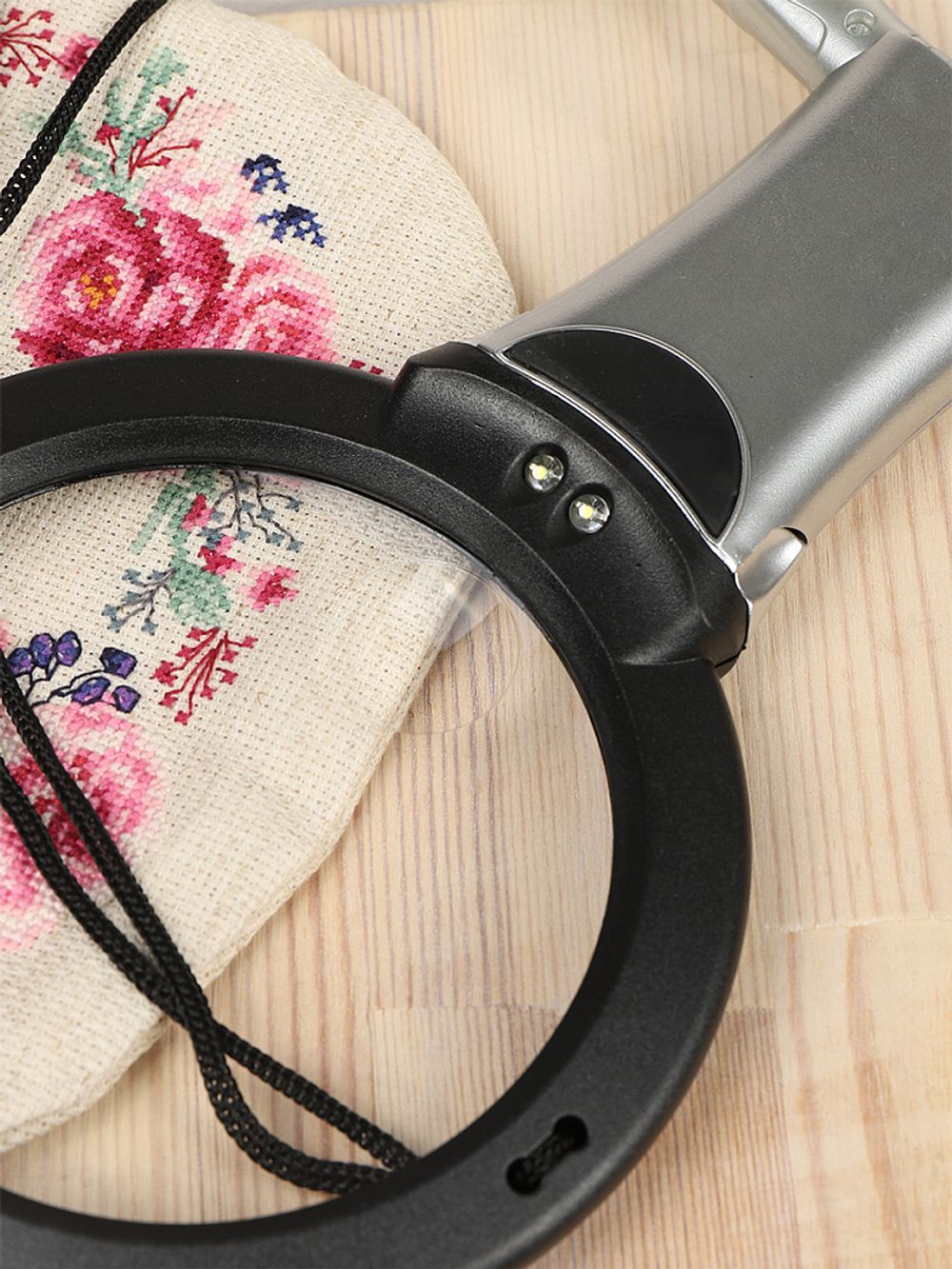 Лупа универсальная с подсветкой, MG 11B-1