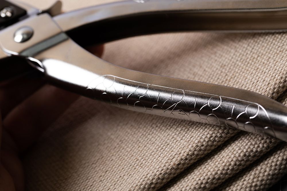 Щипцы-пробойник, 6 насадок, Micron HPU-1