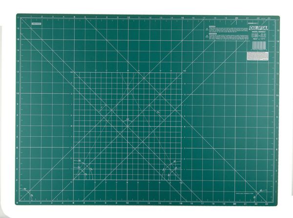Коврик (мат) защитный формат А2, толщина 2мм, OL-CM-A2, Olfa, 1 шт