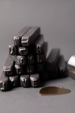 Набор штампов для чеканки по металлу 4 мм, английский алфавит MT-007, Промысел