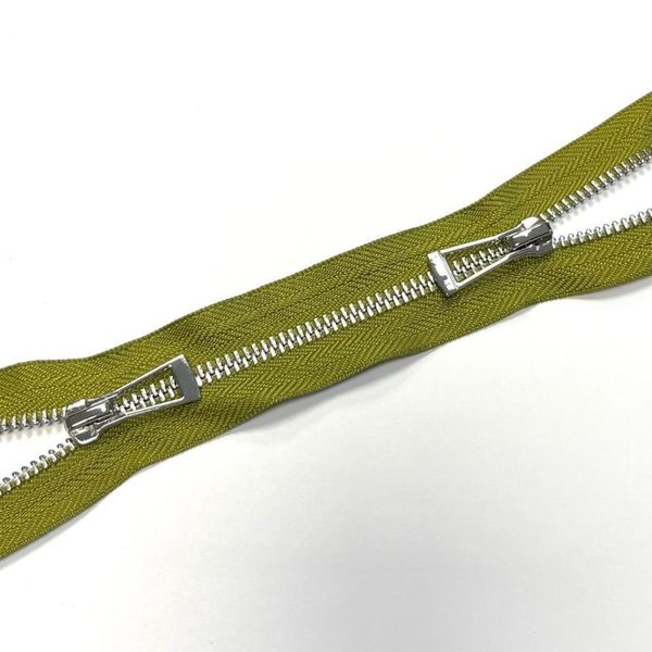 Молния металл Т5 (5 мм) 2 зам., разъем., 110 см, никель, D247 оливковый, Mzipp Premium, 1 шт