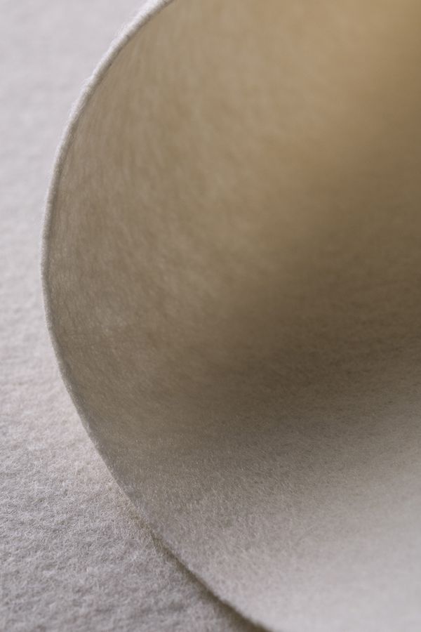 Фетр листовой мягкий 1.0 мм, 33х53 см, RN24 молочный, Gamma FKR10-33/53