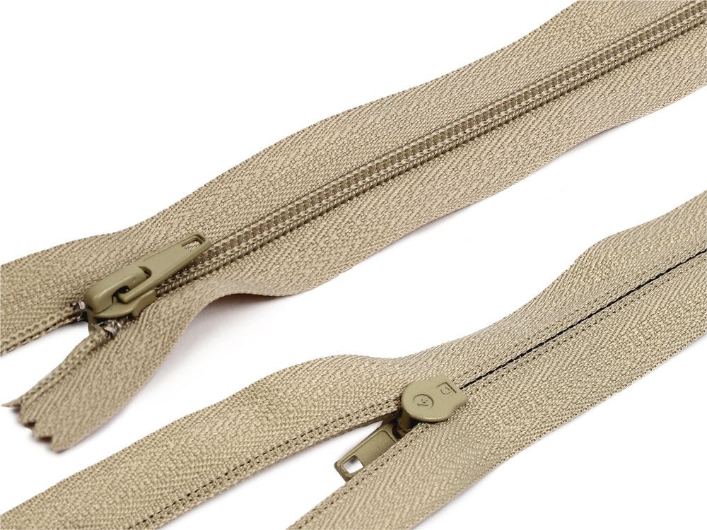 Молния спираль (витая) (цв.SBS) брючная Т4 (4 мм) 1 зам., н/раз., 20 см, автомат, S-235 бежевый, 2500 шт