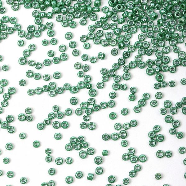 Бисер Magic4Hobby 12/0 (2 мм), 450 г, цв. 127, арт. OL.10/0