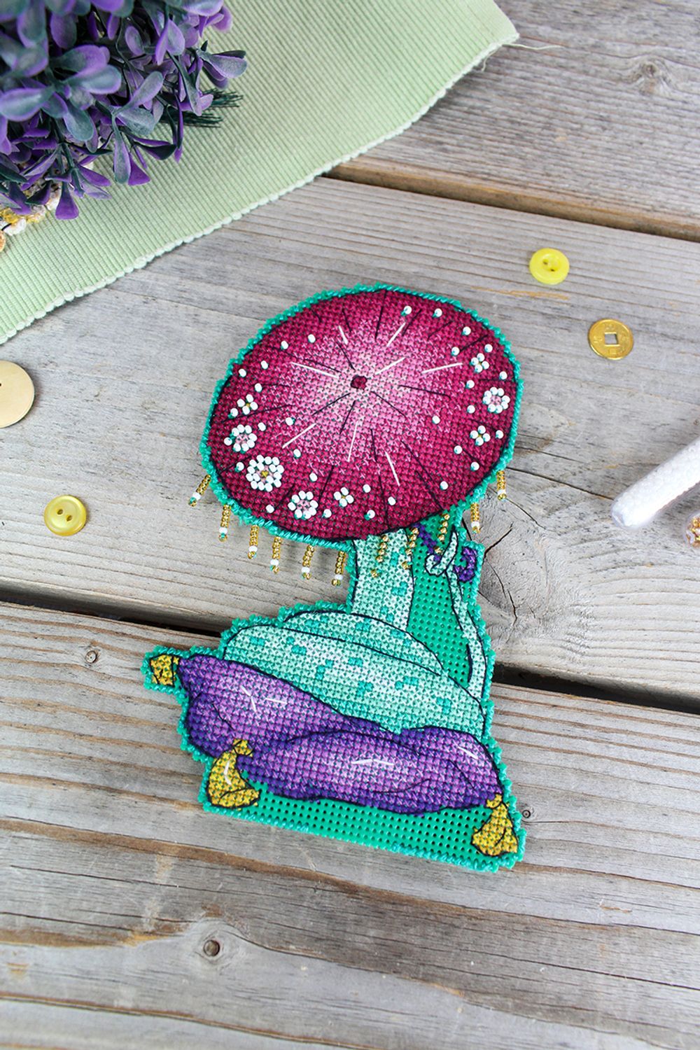 Набор для вышивания нитками МП Студия Р-1143, Нарядная змейка, 15х10 см