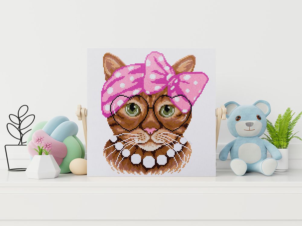 Алмазная (кристальная) мозаика Фрея, постер Маркиза Люси 30х30 см