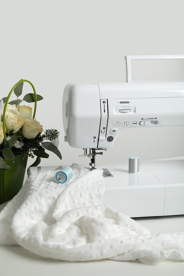 Швейная машина бытовая Micron Memory 500