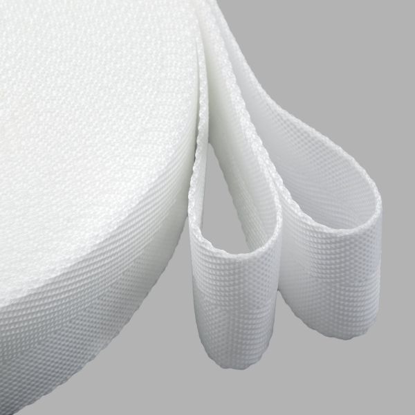 Стропа (ременная лента) 40 мм / 25 метров, толщ. 1.0 мм, [26.9 г/пог.м], 100% п/п, 1 белый