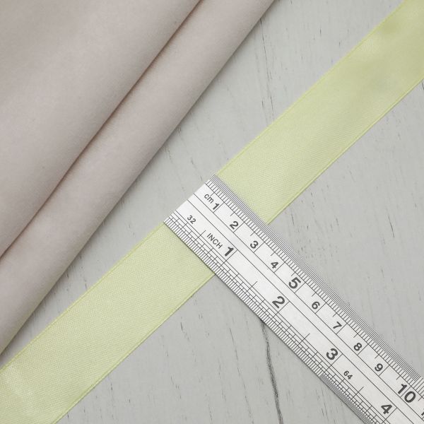 Лента атласная 1-сторонняя 25.0 мм / 22.86±1 метров, 057 лимонный, Globus